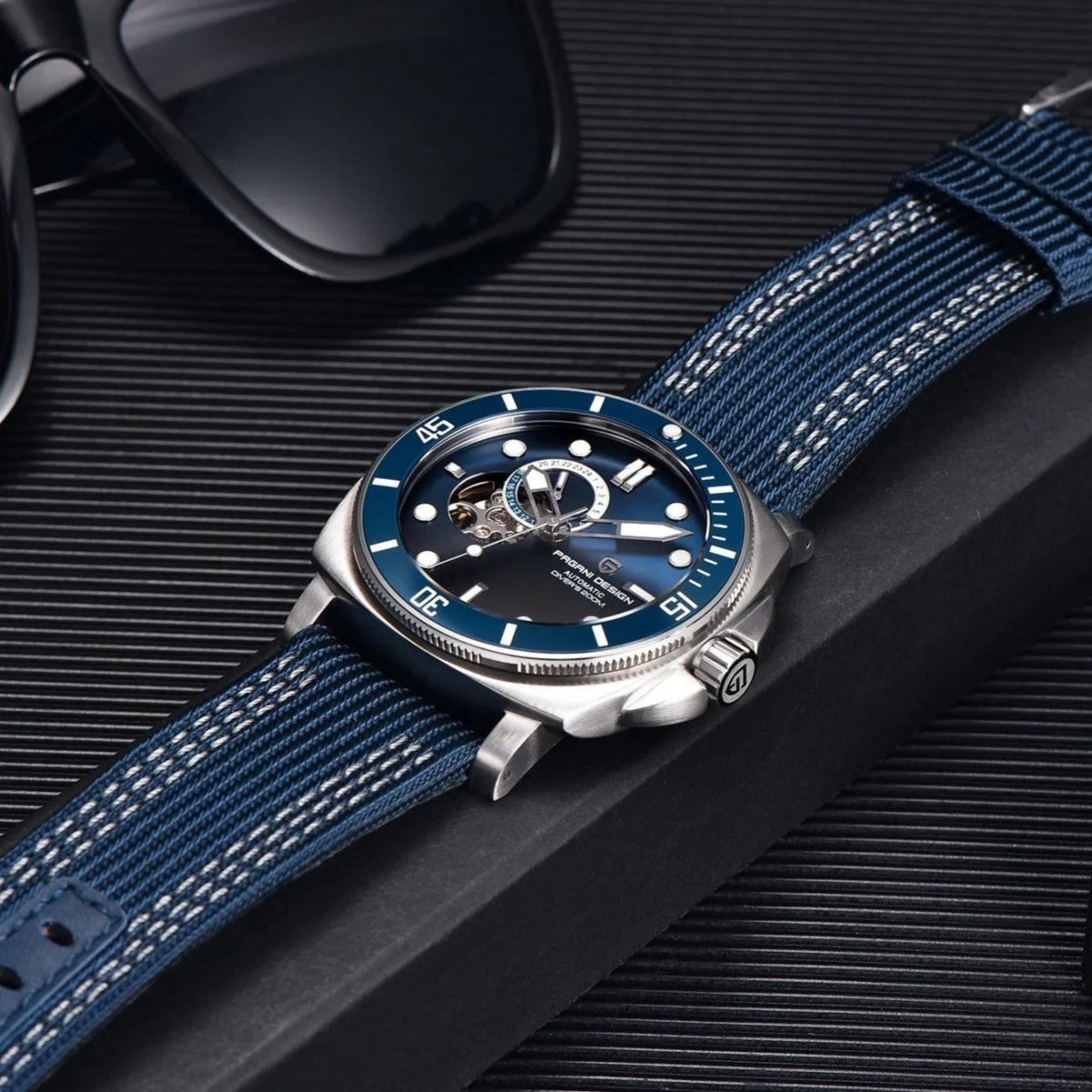 PD-1736 Submariner 43mm Automatic Watch - Sapphire Crystal & 20 BAR