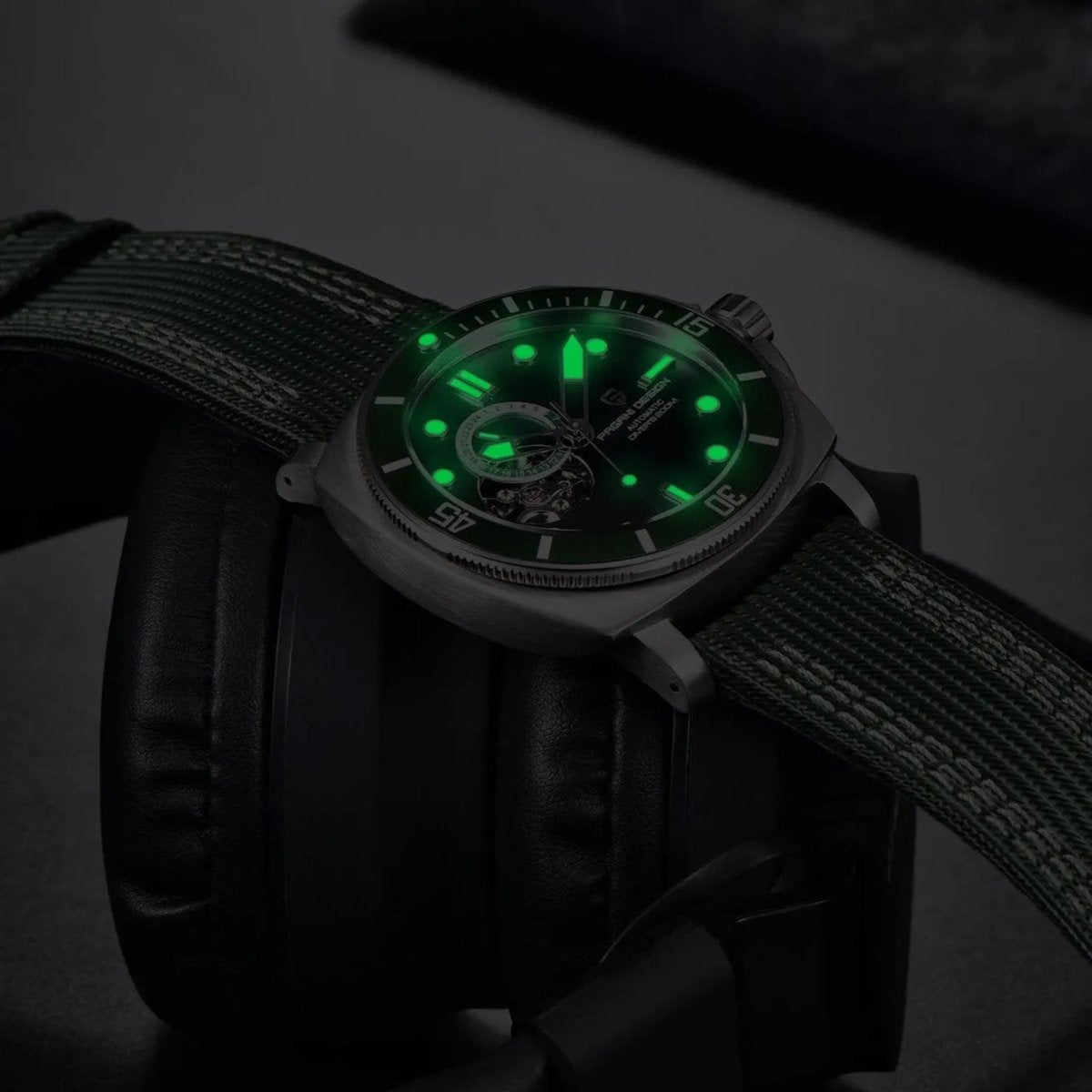 PD-1736 Submariner 43mm Automatic Watch - Sapphire Crystal & 20 BAR