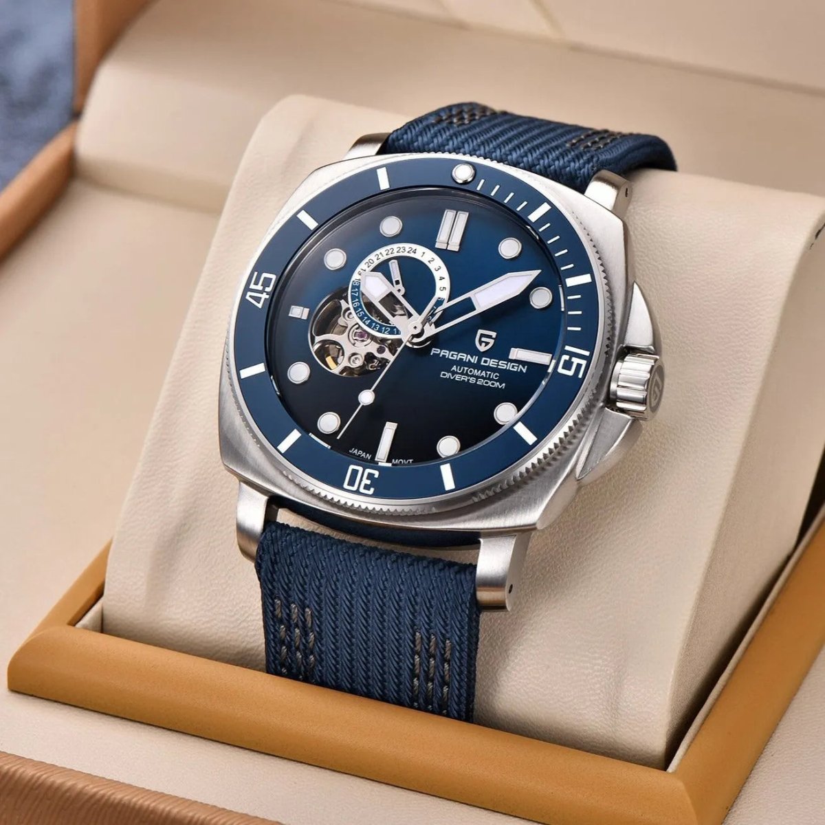 PD-1736 Submariner 43mm Automatic Watch - Sapphire Crystal & 20 BAR